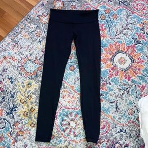 Lululemon Full Length Wunder Under Legging. Low rise.